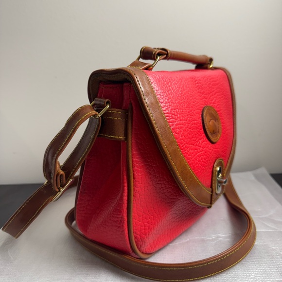 Dooney & Bourke Vintage All-Weather Leather duck REHAB bag - Picture 3 of 13